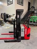 2016 RAYMOND RSS40 4000 LB ELECTRIC FORKLIFT WALKIE STACKER 72/150 3 STAGE MAST CUSHION 1261 HOURS STOCK # BF957749-BUF - United Lift LLC