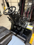 2023 CATERPILLAR/MITSUBISHI FGC30N 6000 LB LP GAS FORKLIFT NON MARKING CUSHION TIRES 83/186" 3 STAGE MAST 719 HOURS SIDE SHIFTING FORK POSITIONER STOCK # BF9125239-BUF - United Lift LLC