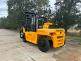 2015 HYUNDAI 160D-7A 36000 LB DIESEL FORKLIFT PNEUMATIC 150/157" 2 STAGE MAST DUAL DRIVE TIRES ENCLOSED CAB SIDE SHIFTING FORK POSITIONER 18927 HOURS STOCK # BF9719379-TXB - United Lift LLC