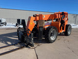 2015 SKYTRAK 10054 10000 LB DIESEL TELESCOPIC FORKLIFT TELEHANDLER PNEUMATIC 4WD OPEN CAB OUTRIGGERS 2633 HOURS STOCK # BF9741189-URAZ - United Lift Equipment LLC